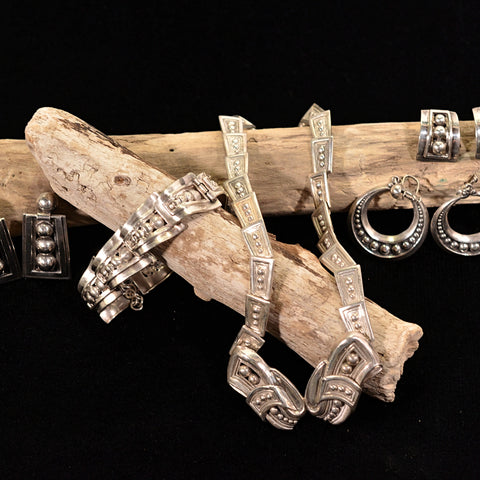 Vintage Native American, Mexican & Mid-Century jewelry 